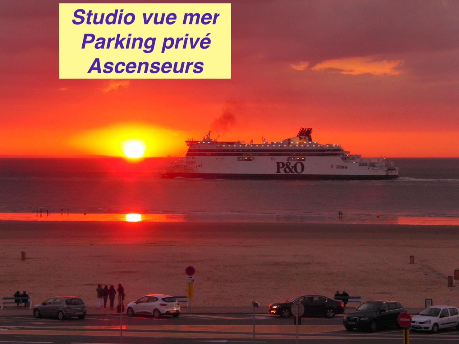 Au Rythme Des Ferrys Διαμέρισμα Καλέ Εξωτερικό φωτογραφία